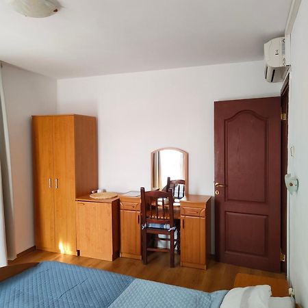 Guest Rooms Melsambria Nesebar Exterior photo