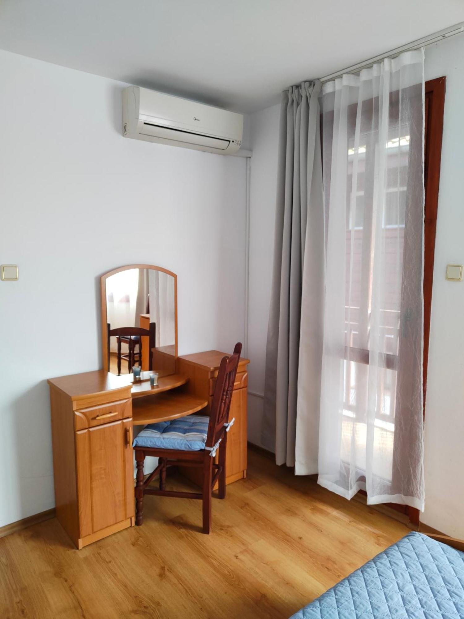 Guest Rooms Melsambria Nesebar Exterior photo