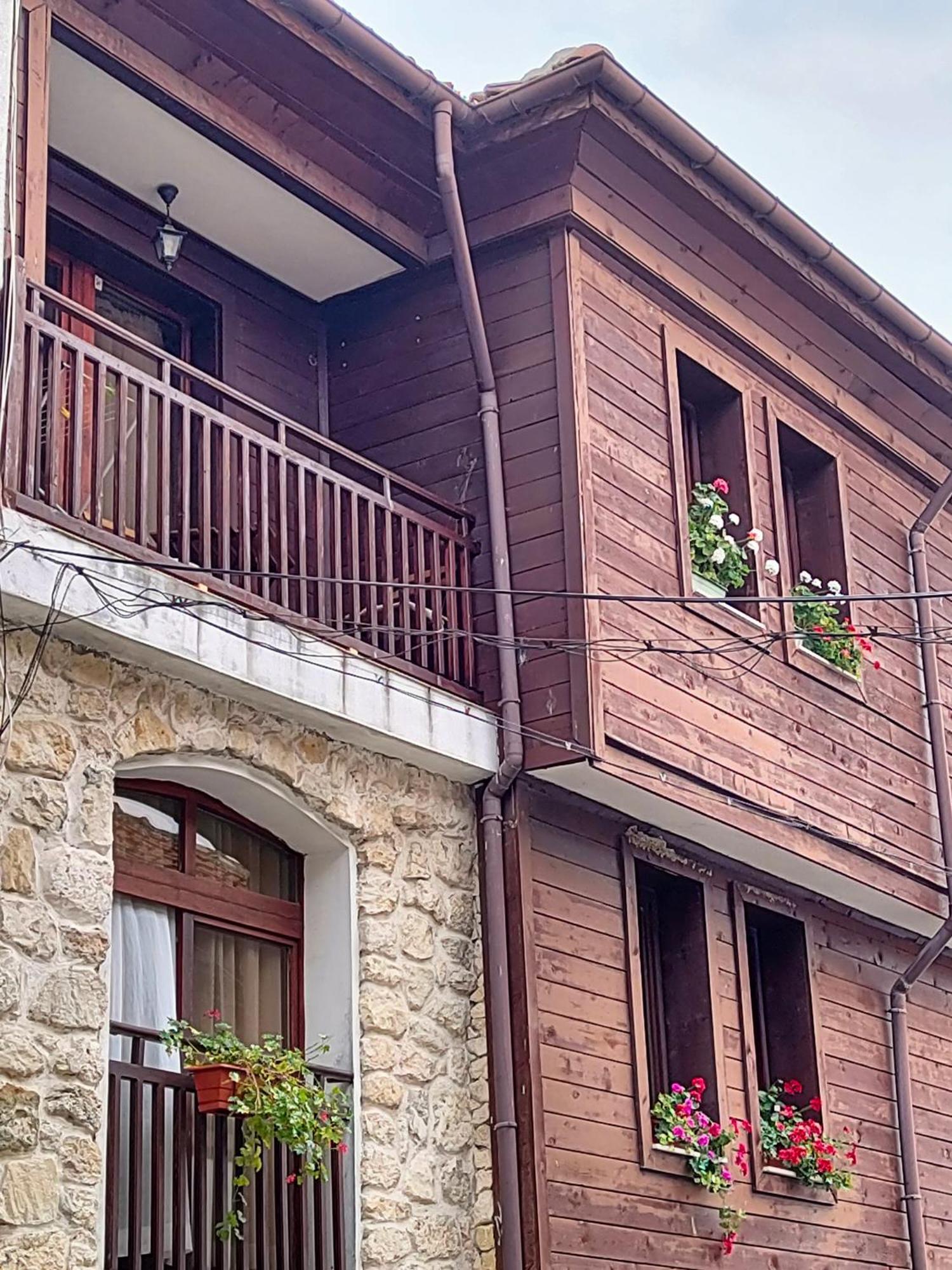 Guest Rooms Melsambria Nesebar Exterior photo